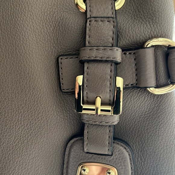 Michael Kors Large Handbag Taupe - Picture 4 of 12